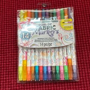 Tulip fabric markers